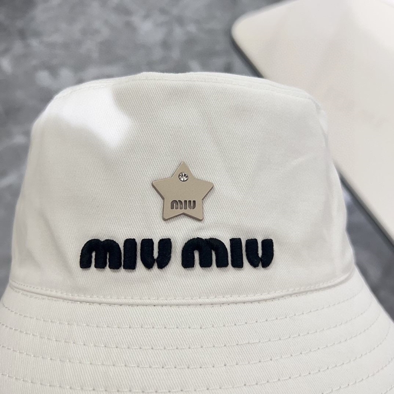 MIUMIU